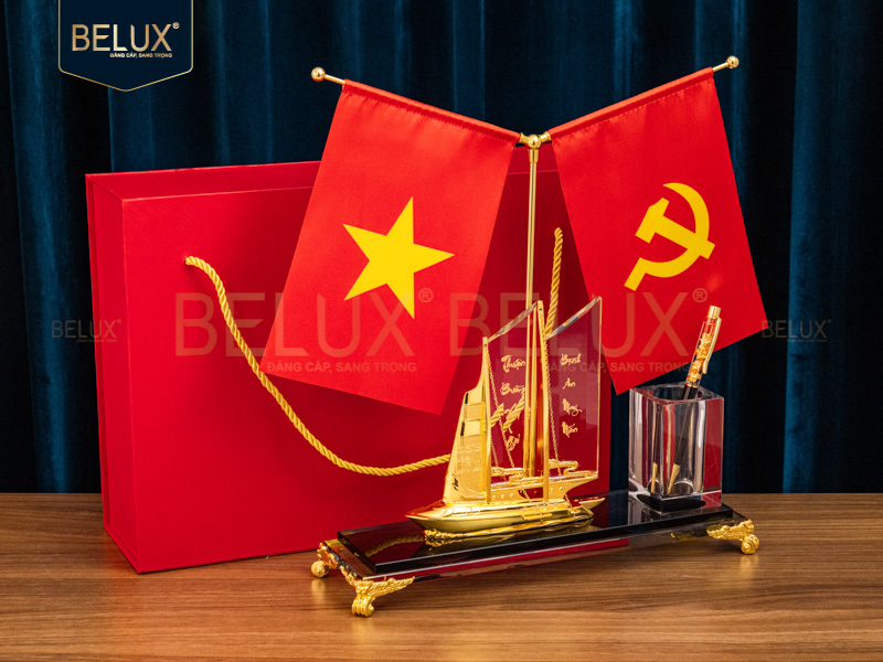 Đế bút thuận buồm xuôi gió mẫu 1